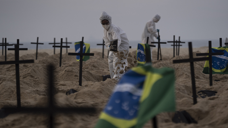 Βραζιλία-Covid-19: 909 νέοι θάνατοι και 25.982 νέα κρούσματα