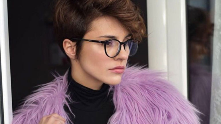 Η Κάτια Ταραμπανκό έγινε ξανθιά – Δείτε το νέο της look