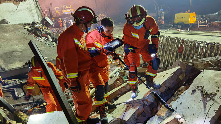 Κίνα: Στους 19 οι νεκροί λόγω έκρηξης σε βυτίο φορτηγού με φυσικό αέριο