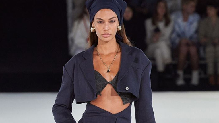 Η Joan Smalls δωρίζει το 50% του μισθού της στο #BlackLivesMatters
