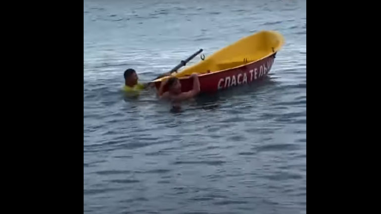 Διασώστες της… κακιάς ώρας