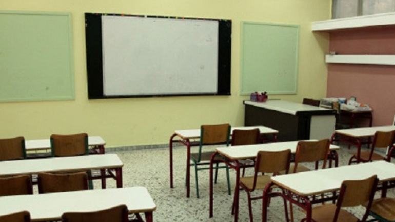 Πυροβόλησαν τα τζάμια Λυκείου στο Ρέθυμνο!