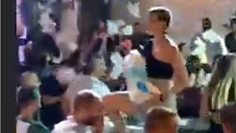 Το αδιαχώρητο σε club της Χαλκίδας – Ερήμωσε beach bar της Μυκόνου μετά το λουκέτο