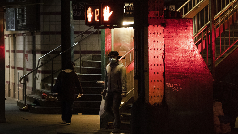 Covid-19: Στους 385 οι νεκροί σε 24 ώρες στις ΗΠΑ