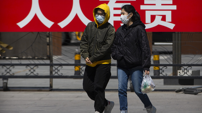 Επανεμφάνιση κορωνοϊού στο Πεκίνο: Ξανακλείνουν όλα τα σχολεία – Τέλος τα μη αναγκαία ταξίδια