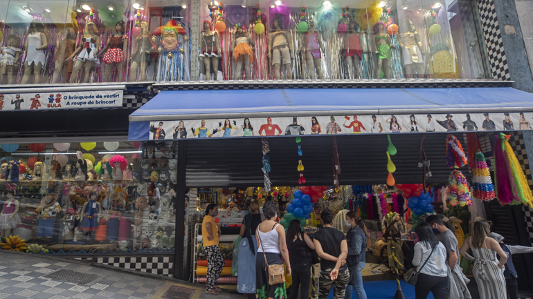 «Κομπογιαννίτικες» θεραπείες στη Βραζίλια: Μαγικά φασόλια με ασπιρίνη για τον κορωνοϊό