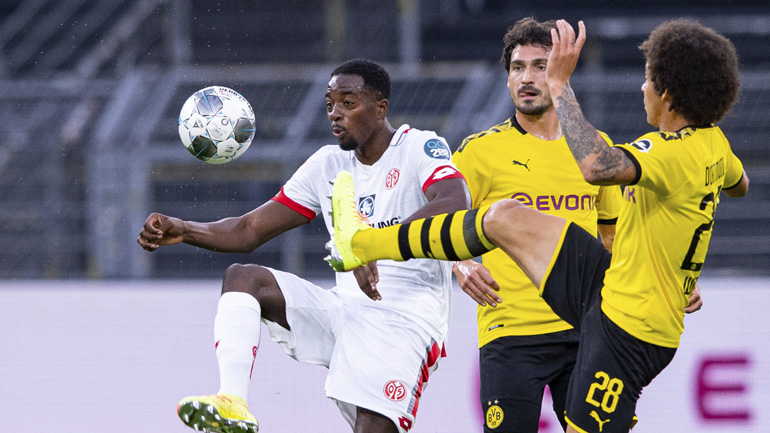 «Αγκαλιά» με την παραμονή η Μάιντς, 2-0 την Ντόρτμουντ