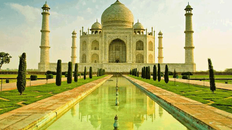 Η ιστορία του Ταζ Μαχάλ