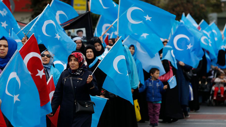 Νέα κόντρα Κίνας-ΗΠΑ, αυτή τη φορά για τους Ουιγούρους