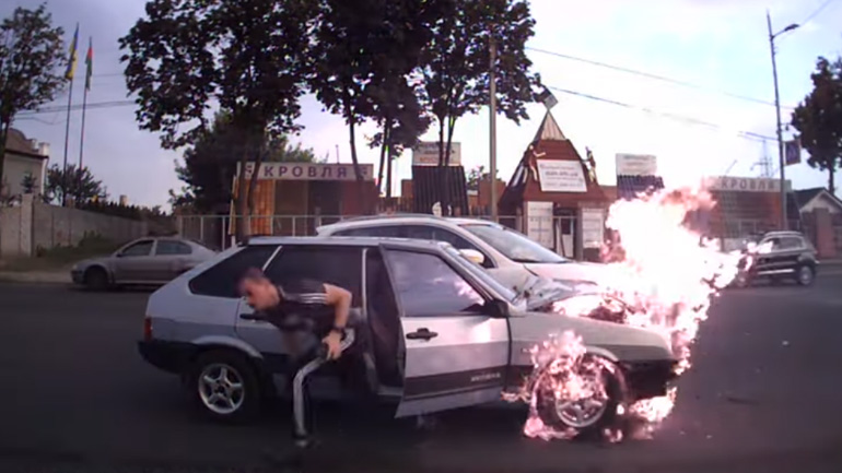 Τρέξτε να σωθείτε! Τρέξτε να σωθείτε!