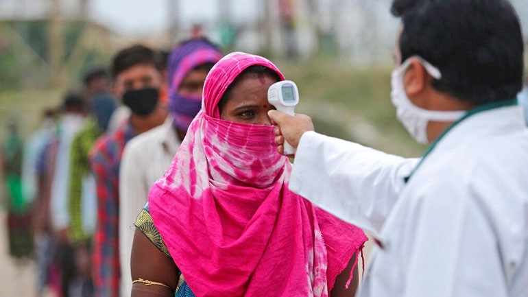 Κορωνοϊός: Δραματική αύξηση κρουσμάτων στην Ινδία – Νέο τοπικό lockdown