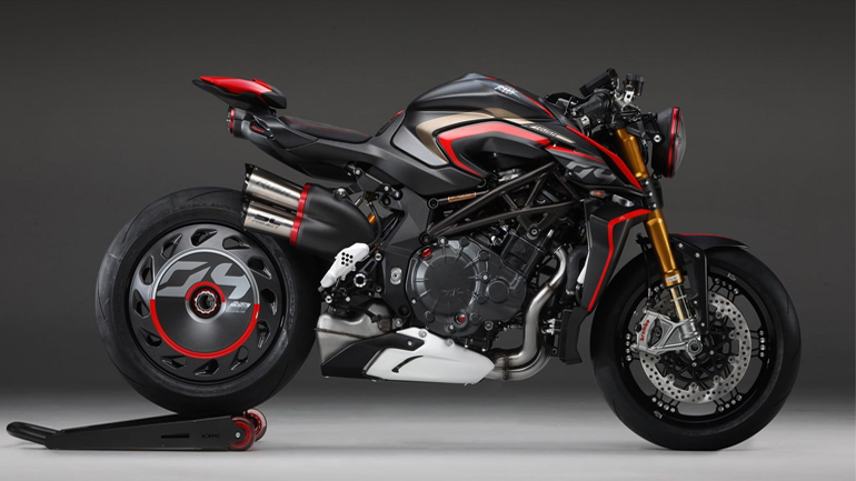 MV Agusta Rush 1000: 300 και να καίνε