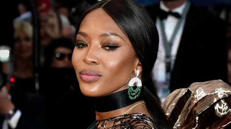 Αντιγράψτε το φρέσκο καλοκαιρινό μακιγιάζ της Naomi Campbell