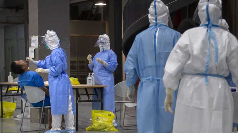 Ρωσία: Πιθανή η έναρξη ανάπτυξης ενός εμβολίου για τον κορωνοϊό το φθινόπωρο