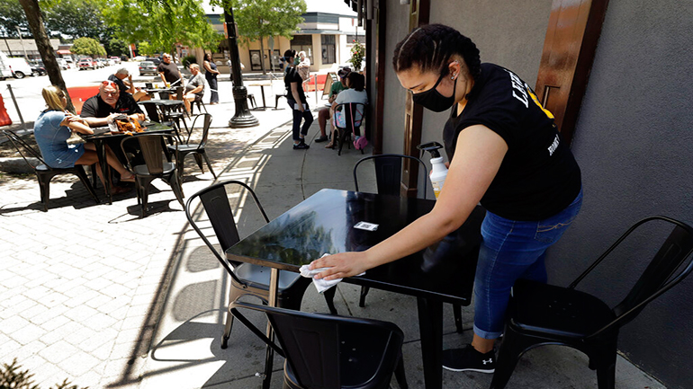 ΗΠΑ: 568 νεκροί από κορωνοϊό σε 24 ώρες