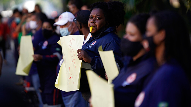 Βραζιλία: Σχεδόν 50.000 οι νεκροί από την επιδημία