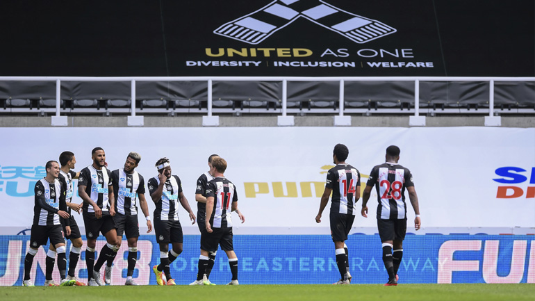 Ανώτερη η Νιούκαστλ, 3-0 τη Σέφιλντ