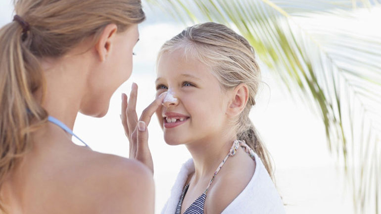 Πέντε συμβουλές για να βρείτε το κατάλληλο αντηλιακό