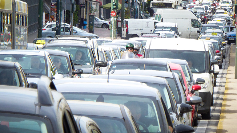 Βόλος: Μεγάλο μποτιλιάρισμα έξω από την πόλη