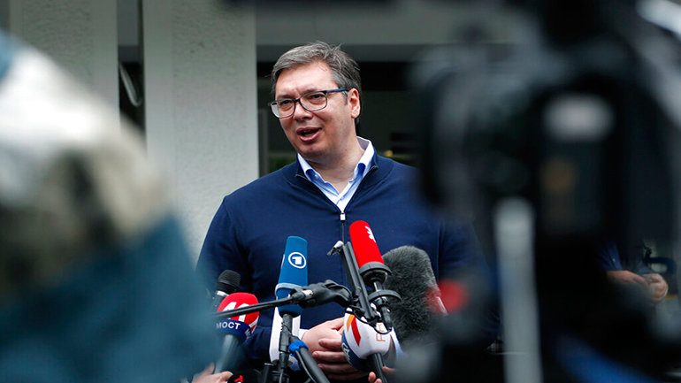 Σερβία: Σε συντριπτική νίκη με 63% των ψήφων οδεύει το κόμμα του Αλεξάνταρ Βούτσιτς