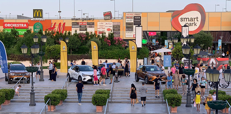 Τα αυτοκίνητα των Renault και Dacia στο McArthurGlen 