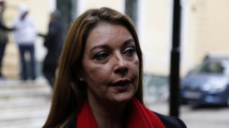 Δήλωση της Έλενας Τζούλη για τα δημοσιεύματα στα «Παραπολιτικά»