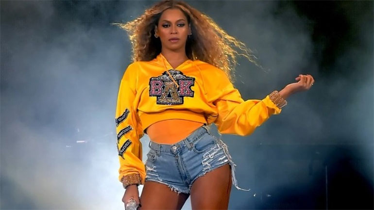 H Beyonce κυκλοφόρησε single – έκπληξη τιμώντας την 19η Ιουνίου