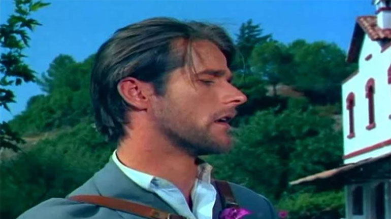 Πέθανε ο ηθοποιός Κώστας Φυσσούν