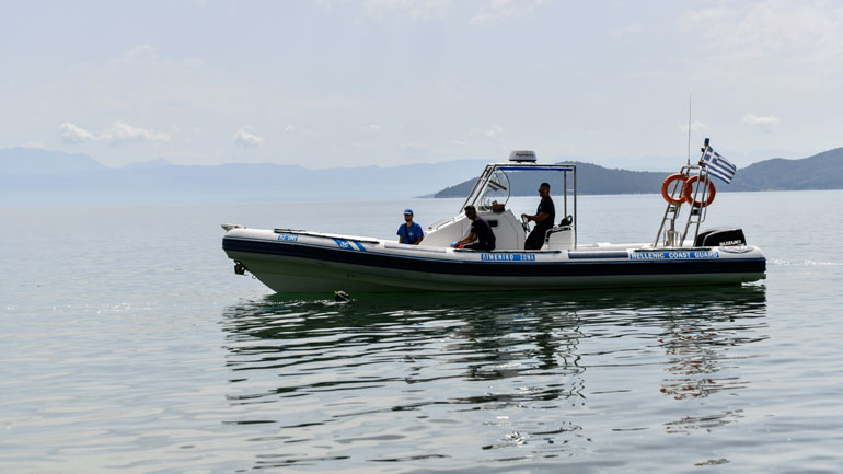Ακινητοποιήθηκε σκάφος με μετανάστες στη Ρόδο – Συνελήφθη ο χειριστής