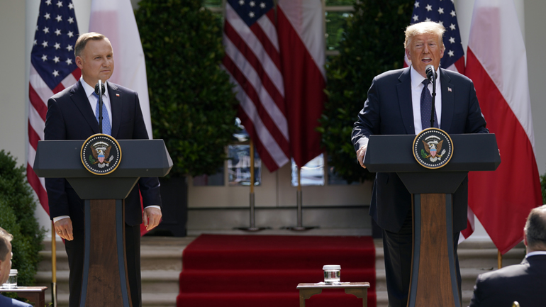 Τραμπ: Αμερικανικά στρατεύματα «πιθανώς» να μεταφερθούν από τη Γερμανία στην Πολωνία