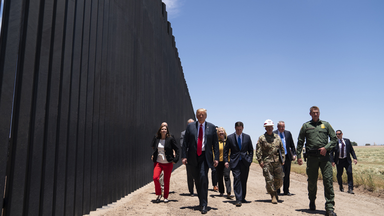 Τραμπ: Το τείχος στα σύνορα με το Μεξικό σταμάτησε τον Covid, σταμάτησε τα πάντα