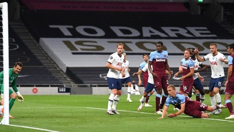 «Ζωντανή» για την 4η θέση η Τότεναμ