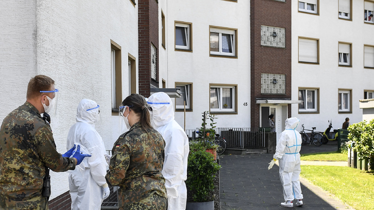 Βερολίνο: Σε καραντίνα 200 ένοικοι κτηριακού συγκροτήματος μετά τον εντοπισμό 44 κρουσμάτων