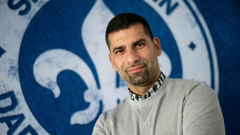 Επαφές του Αμβούργου με τον Γραμμόζη