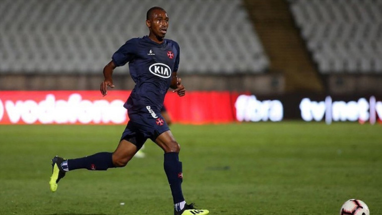 Ολυμπιακός: «Προτεραιότητα για τον Μαρτίνς ο Εντουάρντο Ενρίκε»