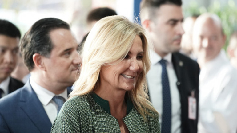 Η Μαρέβα Γκραμπόφσκι αποχωρεί από τη Zeus+Dione