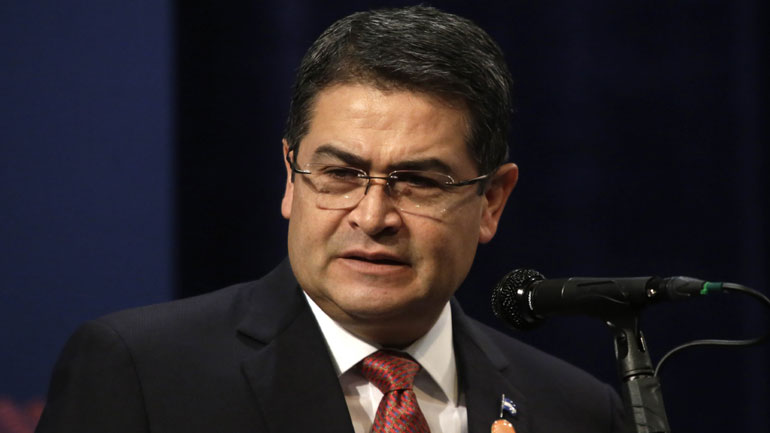 Ονδούρα: Ο πρόεδρος Ερνάντες χρειάστηκε οξυγόνο μετά την εισαγωγή του στο νοσοκομείο