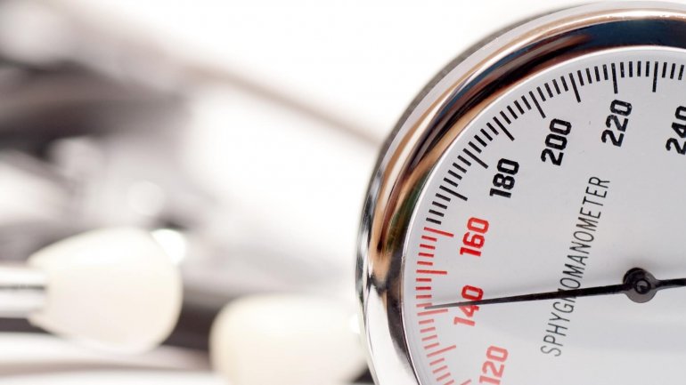 Η παλμική πίεση αλλάζει το “παιχνίδι” στην καταπολέμηση της άνοιας