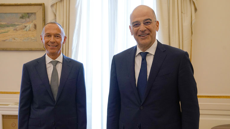 Συνάντηση Δένδια με τον Ρώσο πρέσβη