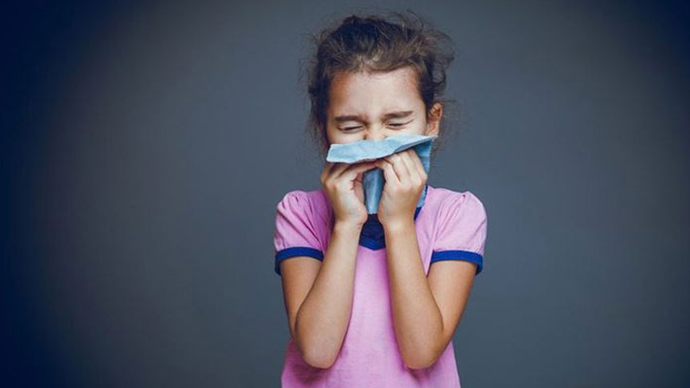 Τροφική αλλεργία στα παιδιά: Τι πρέπει να γνωρίζει κάθε γονιός