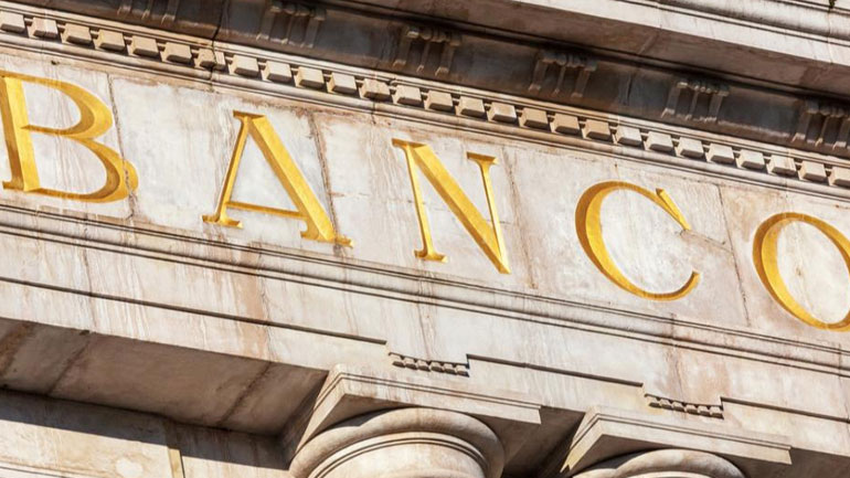 Ισπανία: Σε επίπεδο-ρεκόρ οι καταθέσεις νοικοκυριών και επιχειρήσεων τον Μάιο