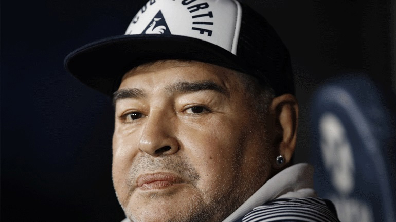 Αγωγή στον Μαραντόνα σχεδιάζουν οι δύο κόρες του!