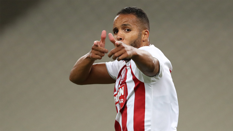 Ολυμπιακός: Έγραψε ιστορία ο Ελ Αραμπί