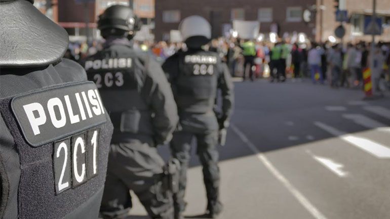 Nέα υπόθεση Τζορτζ Φλόιντ στην Αργεντινή: Άνδρας πέθανε από ασφυξία κατά την προσαγωγή του