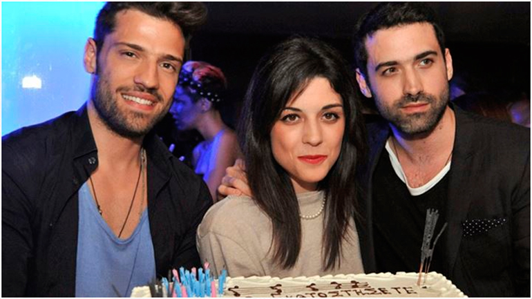 Κωνσταντίνος Αργυρός: Η τρυφερή ανάρτηση από την παιδική του ηλικία με τα τρίδυμα αδέλφια του