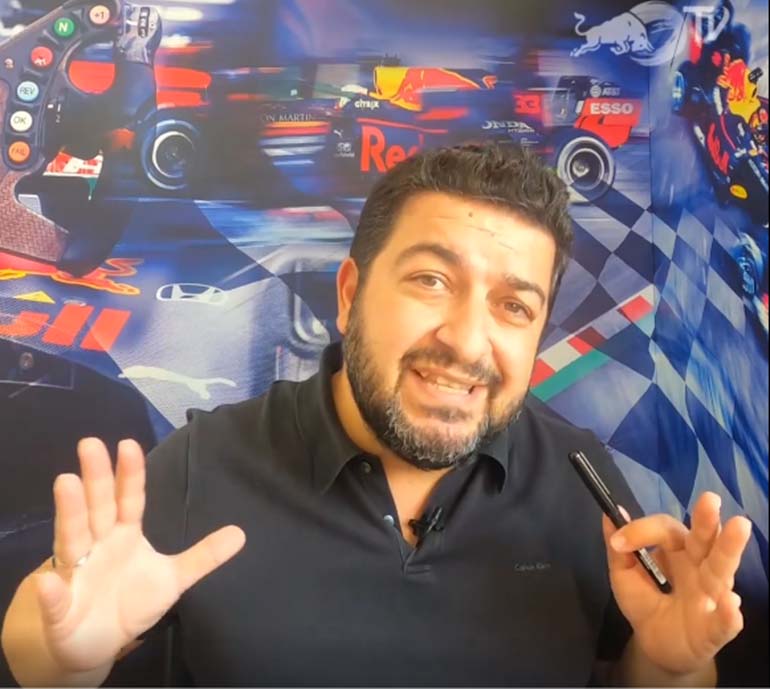 O Πάνος Σεϊτανίδης