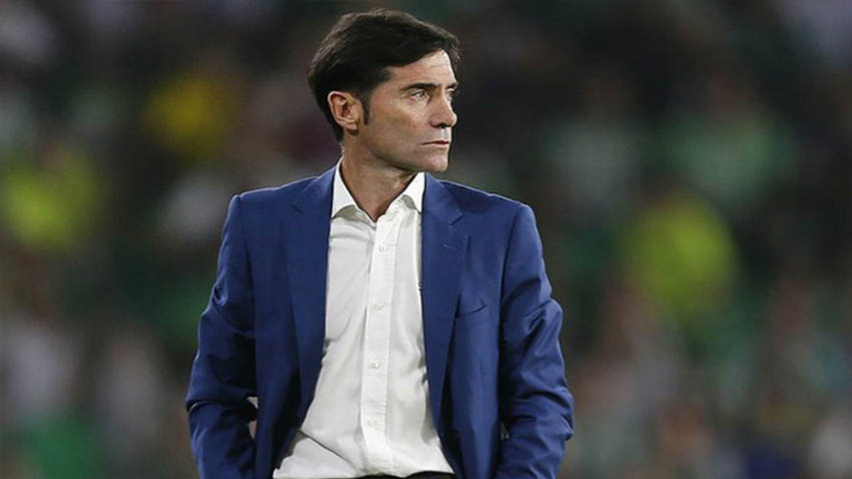 Η Βαλένθια απέλυσε τον Θελάδες