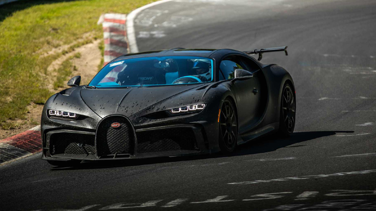 H Bugatti Chiron Pur Sport είναι σκέτη απόλαυση