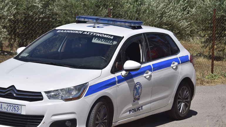 Πάτρα: Συνελήφθησαν τέσσερα άτομα με μεγάλη ποσότητα λαθραίων καπνικών προϊόντων