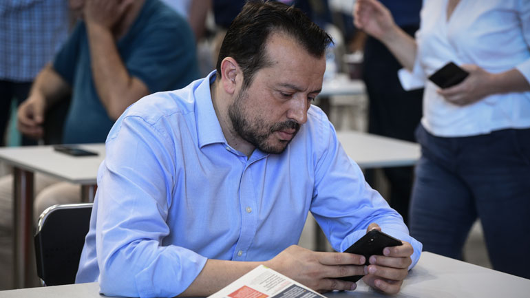 Γνήσιο και χωρίς συρραφή το ηχητικό της συνομιλίας Μιωνή-Παππά